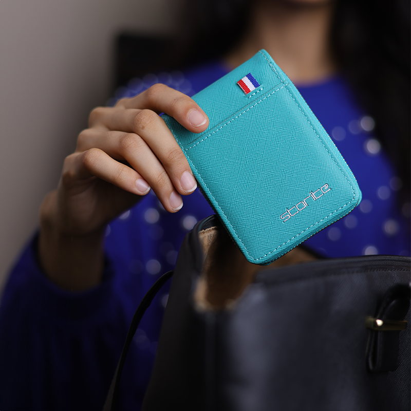 Storite - 9 Slot Vertical PU Leather Card Holder - Turquoise Green