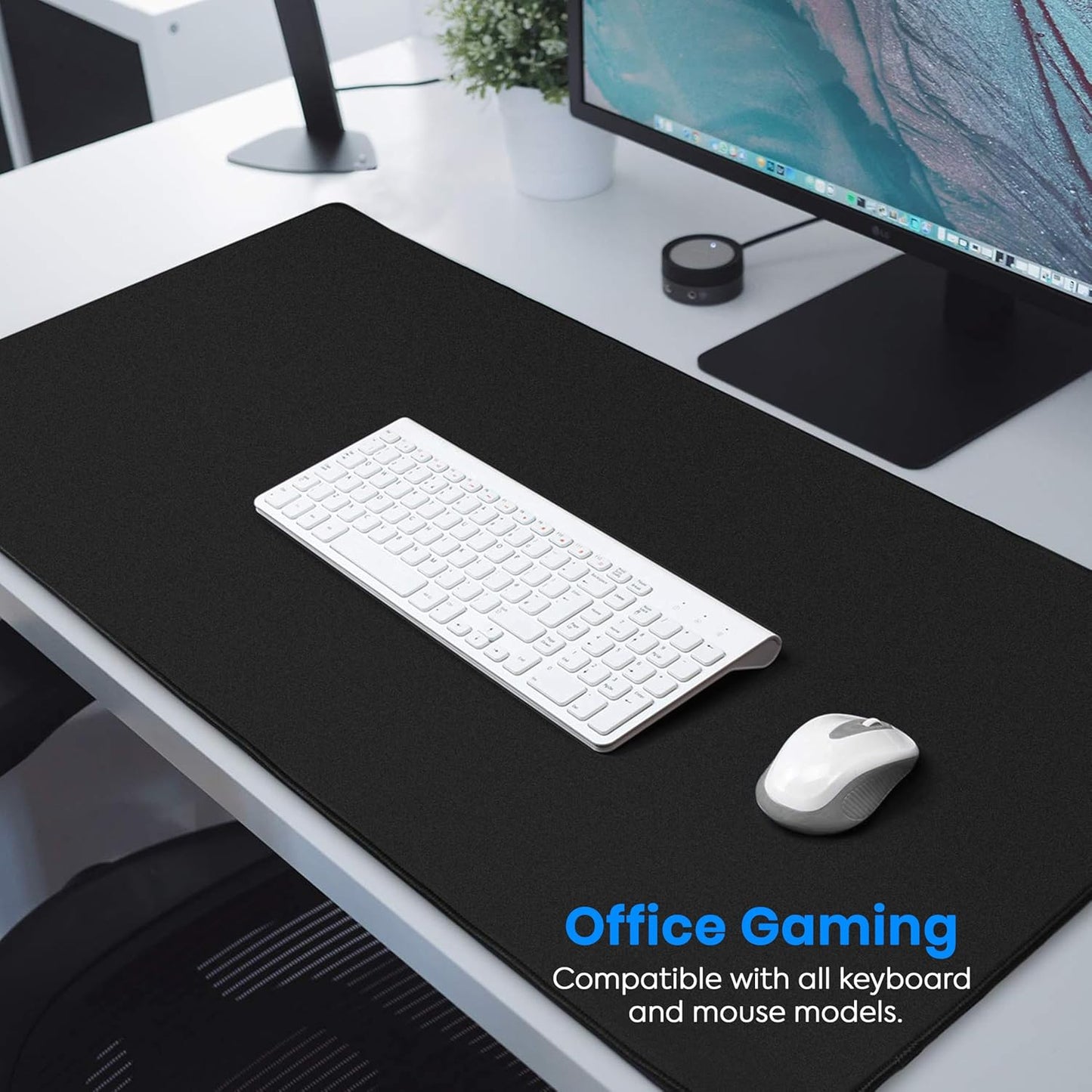 Storite 700x300x3mm Extended Gaming Mouse Pad - Non-Slip Rubber Base, Stitched Edges, Water-Resistant Surface - Black
